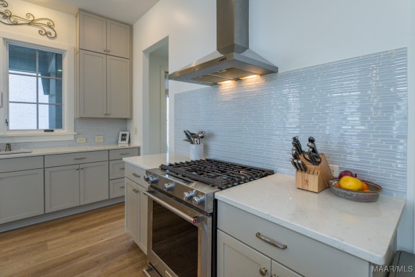 4824 Grassmere Street