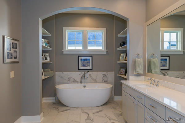 4824 Grassmere Street