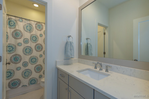 4824 Grassmere Street