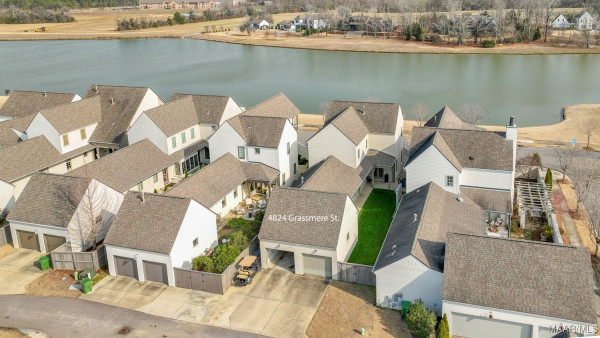 4824 Grassmere Street