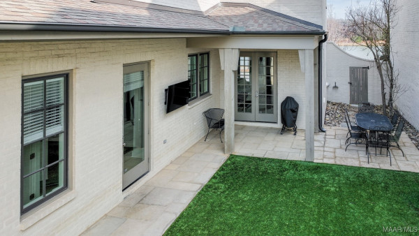 4824 Grassmere Street