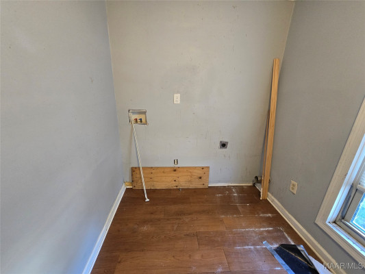 4097 Narrow Lane Road