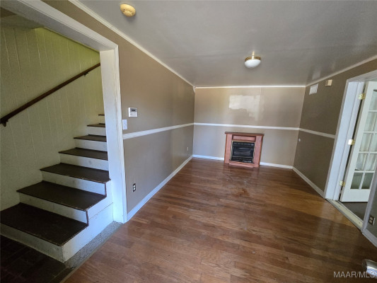 4097 Narrow Lane Road