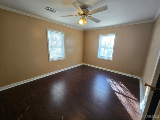 4097 Narrow Lane Road