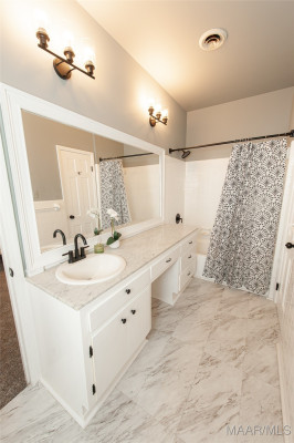 3051 Hill Hedge Drive