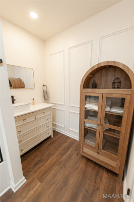 3051 Hill Hedge Drive