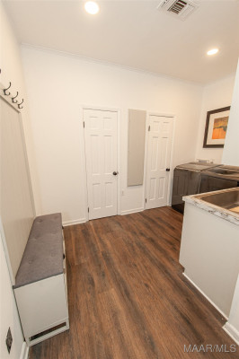 3051 Hill Hedge Drive