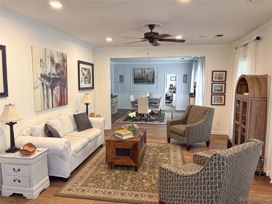 3051 Hill Hedge Drive
