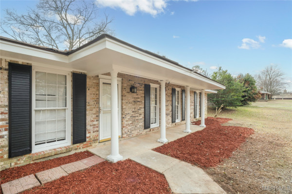 6120 Hinchcliff Road