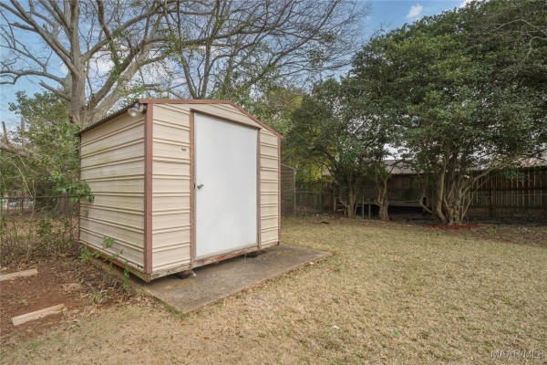 6120 Hinchcliff Road