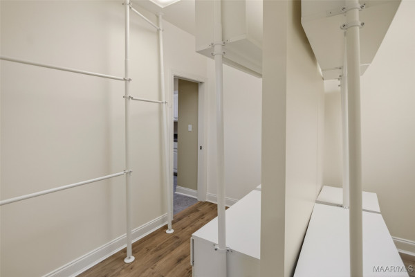 8696 Huntingdon Ridge Lane