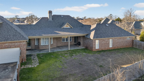 8696 Huntingdon Ridge Lane