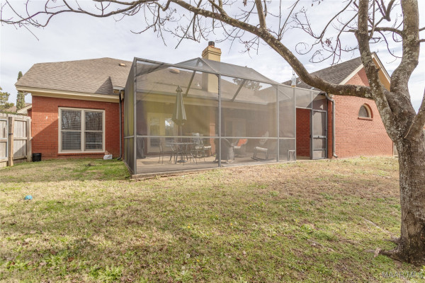 8712 STURBRIDGE Drive