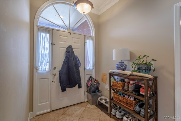 8712 STURBRIDGE Drive