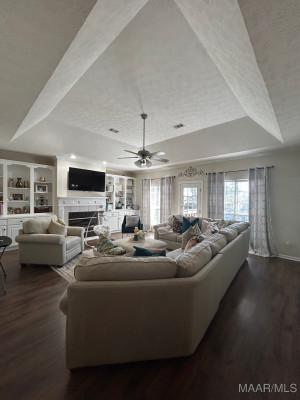 110 POPLAR GROVE Drive