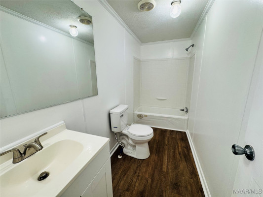 205 Ashwood Drive
