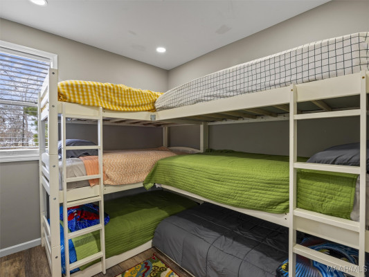 1706 Blackberry Road