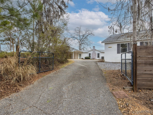 1706 Blackberry Road