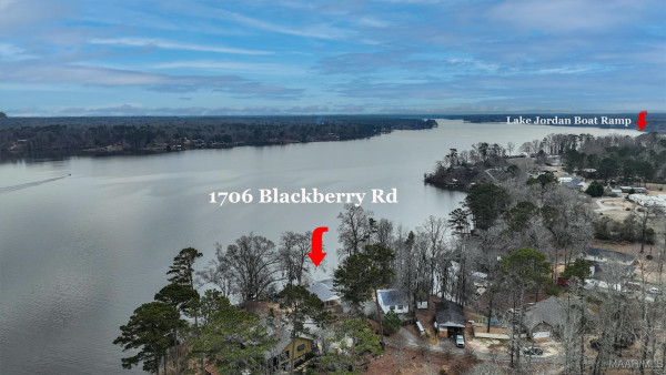 1706 Blackberry Road