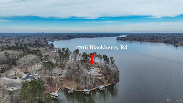 1706 Blackberry Road