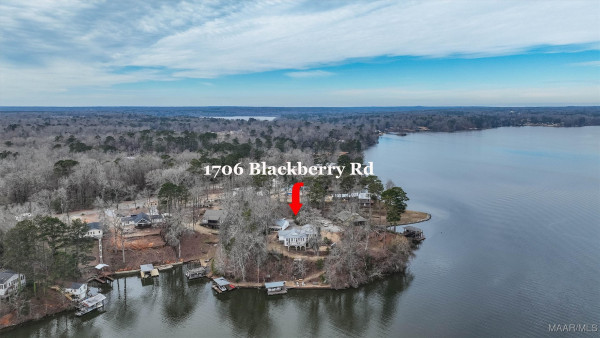 1706 Blackberry Road