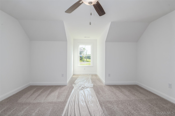87 Woodbridge Way