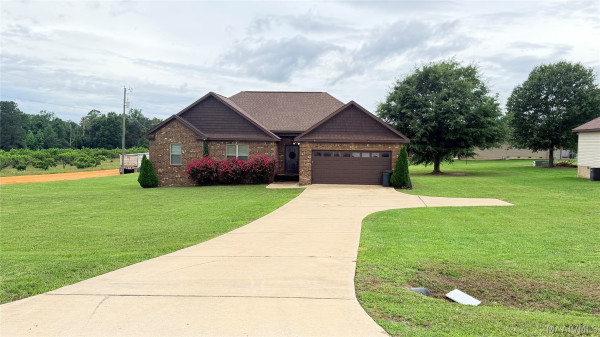 7398 County Road 49 .