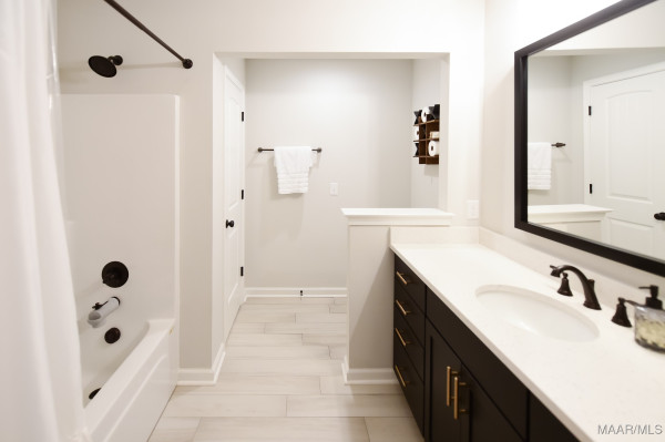 9900 Bluestone Circle