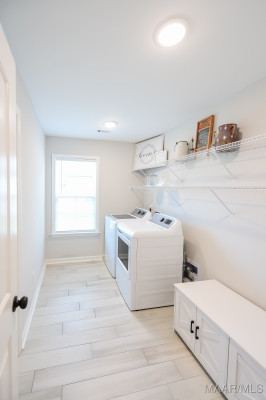 9900 Bluestone Circle