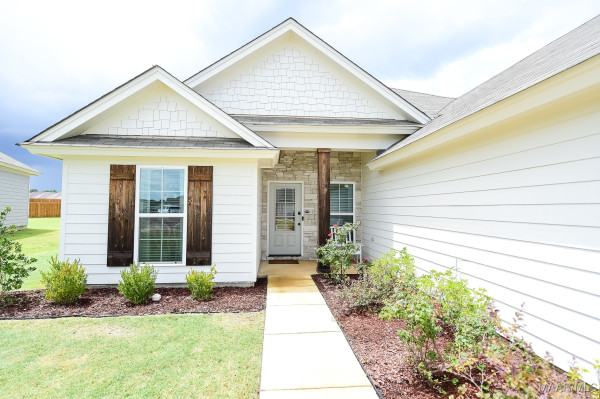 9900 Bluestone Circle