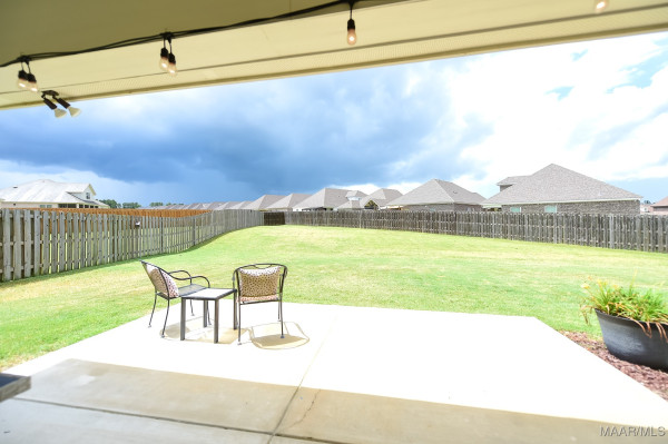 9900 Bluestone Circle