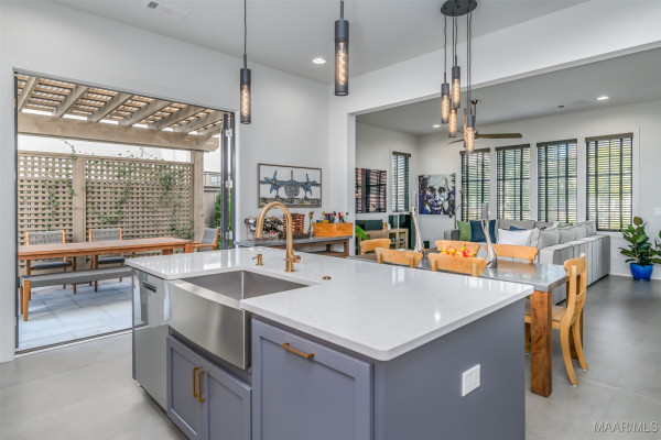 4645 Bloomsbury Street