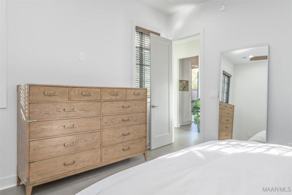 4645 Bloomsbury Street