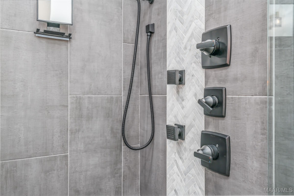 4645 Bloomsbury Street