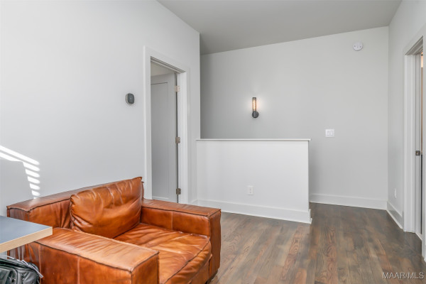 4645 Bloomsbury Street