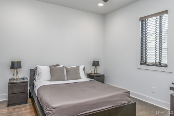 4645 Bloomsbury Street