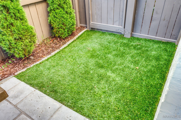 4645 Bloomsbury Street