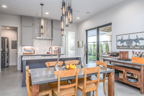 4645 Bloomsbury Street