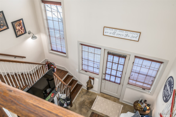 7732 LONG ACRE Street