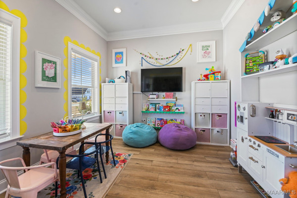 1297 Charleston Drive