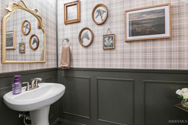 1297 Charleston Drive