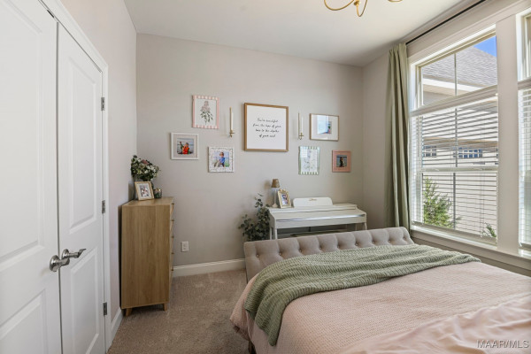 1297 Charleston Drive