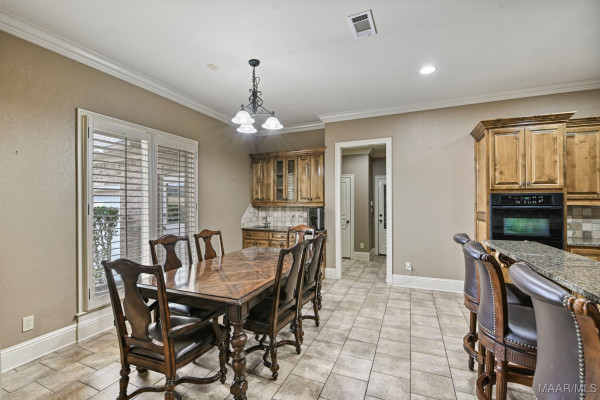 6224 HUNTERS Grove