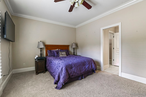 6224 HUNTERS Grove