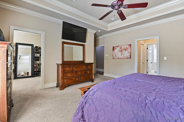 6224 HUNTERS Grove