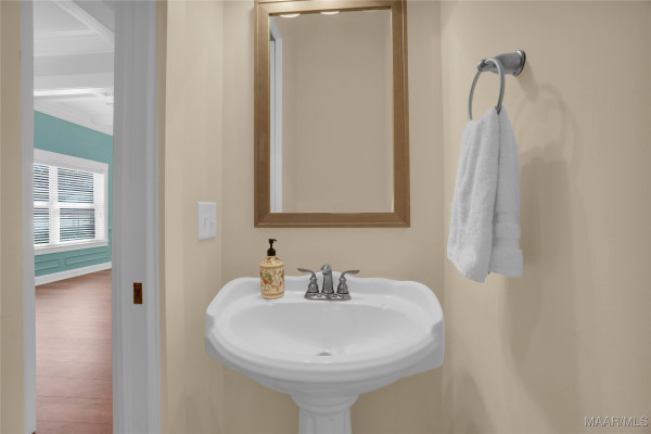 40 S Charleson Crossing