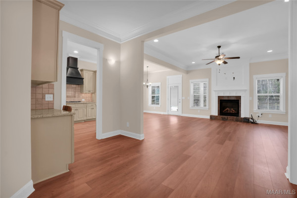 40 S Charleson Crossing