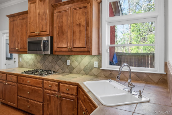 8411 TIMBER CREEK Drive