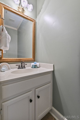 416 Towne Lake Drive