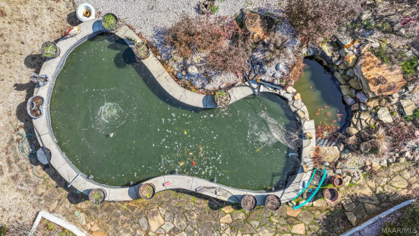 416 Towne Lake Drive